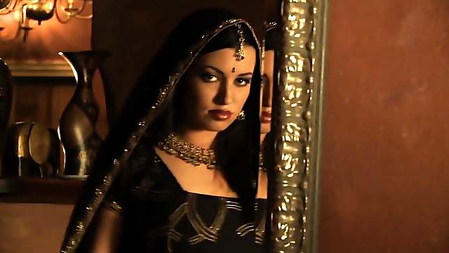 A Woman That Seduce Herself Alone Because His Man Was Away