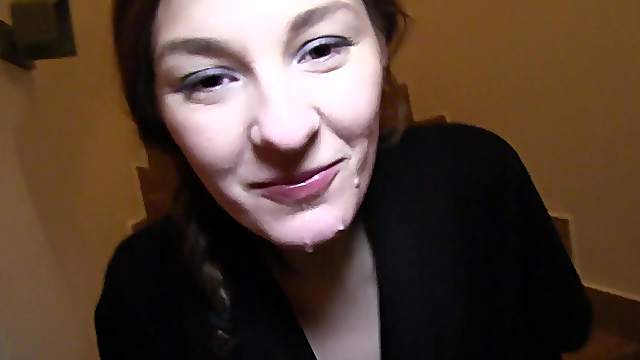 Russian babe takes money for a quickie sex in front of the camera