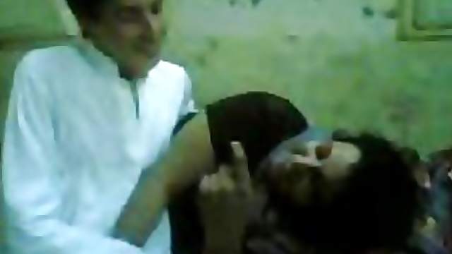 Amateur Indians Rising The Temperature in Homemade Vid