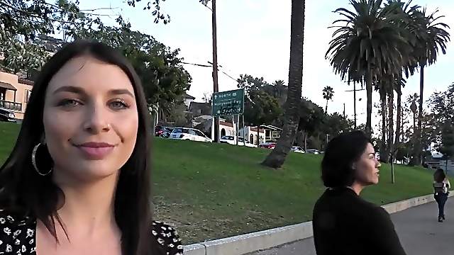 Backstage video with Dana Vespoli and Ivy Lebelle while waiting