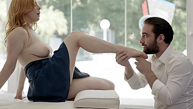 Blonde wife Penny Pax decides to have sex with her therapist