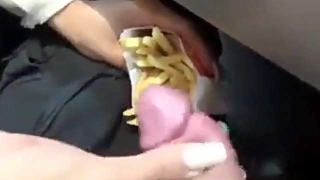 Cum Pommes in the diner - delicious potato sauce