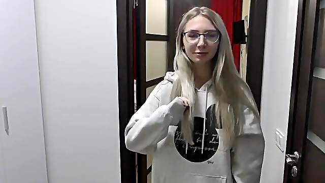 She just wants to be anal fucked by her boyfriend