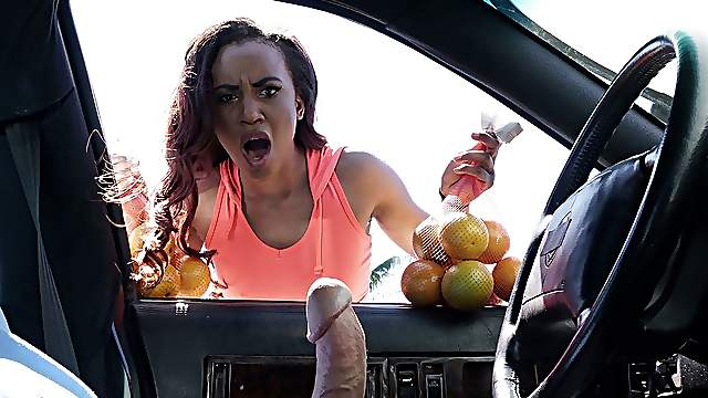 Gorgeous ebony suck big white cock in a car