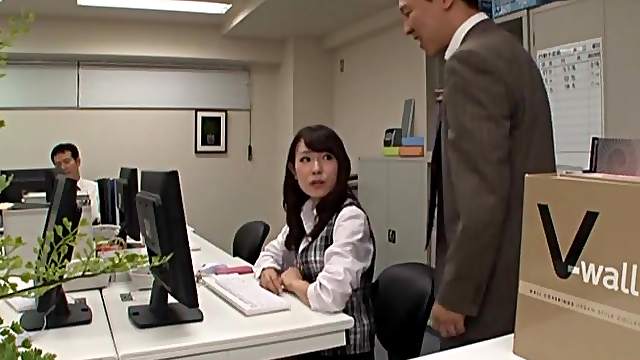 Hardcore fucking between a boss and his secretary Imai Mayumi