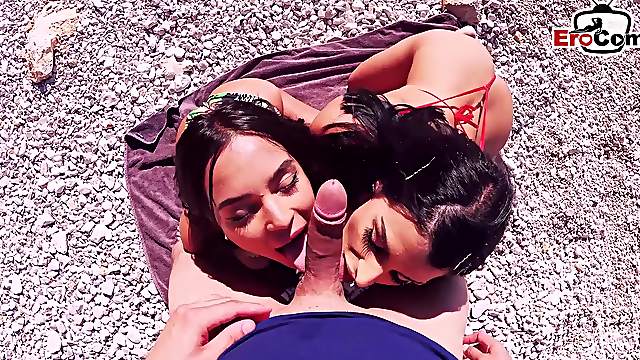 Public threesome pick up date at the beach