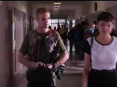 Короткие волосы не делают Анжелину Джоли хоть на капельку менее сексуальной