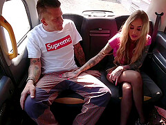 Horny blonde wants to fuck with the driver