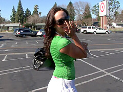 Gorgeous babe Raquelle De Rossi gets her cunt smashed from the side