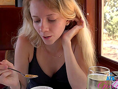 Blonde cutie Riley Star wraps her lips around a delicious dick