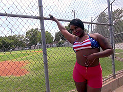 Chubby ebony Vicious Meme drops her panties for hardcore fucking