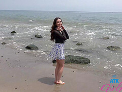 Homemade video in POV with brunette Serena Hill being fingered