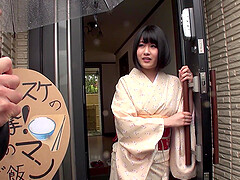 Mari Koizumi gets fucked in her kimono