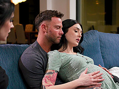 Pregnant hottie Seth gets a wild threesome with ink-clad stunners Anna and Charlotte