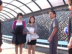 Banging a Japanese MILF's Pussy in Reality Porn Video
