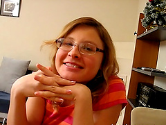 Brown-haired amateur chick gets fucked in a toilet in homemade reality