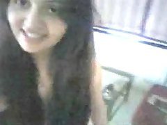 Turkish Babe Show Her Perky Boobs To The Camera