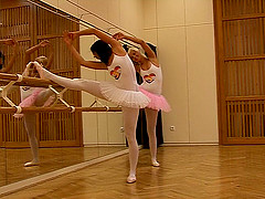 Hot ballet dancers do some stretches and eat some pussy