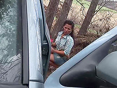 Big ass Nataly enjoying hardcore anal ravishing in car