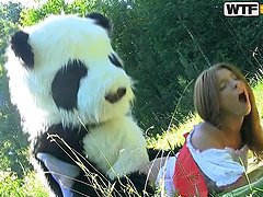 Película porno con un cuento de hadas y juguetes sexuales