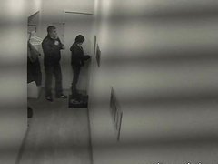 Morocha Atrevida Tiene Sexo En Pasillo Público