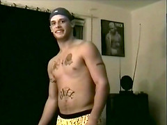 Straight Boy Buzz Blows Vinnie
