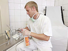 Visit to the gyno turns into some hot hardcore fucking