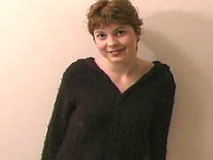 Chick with short hair knows how to make her lover's cock hard