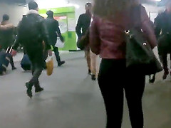 Spycam On Ebony Girl's Lovely Ass