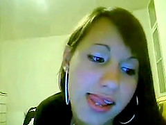 Latina Fingers on Webcam