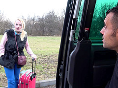 Blonde teen babe Jessica gets a hardcore pussy fuck in the car
