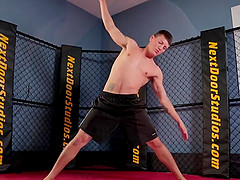 Sporty teen gay dude cums while masturbating after a workout