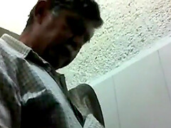 Sex on porn movie toilet from an old gay