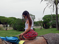 Quickie outdoors fucking with sexy college girl Martina Smeraldi