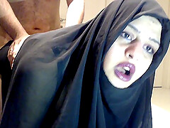 Fat muslim woman fucks at home