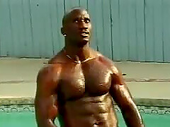 Bisexual orgy in the pool