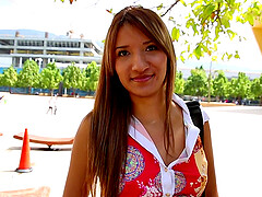 Sweet chick Suzan enjoys playing with a hard dick in the car