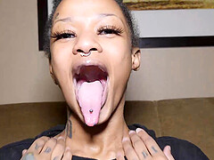 houston slim thick freak raven swallows sexy yella boned